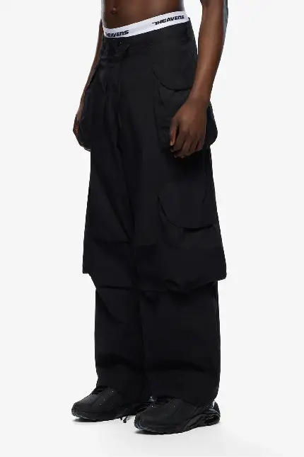 Sevenheavens Big Pocket Cargo Black 3.webp